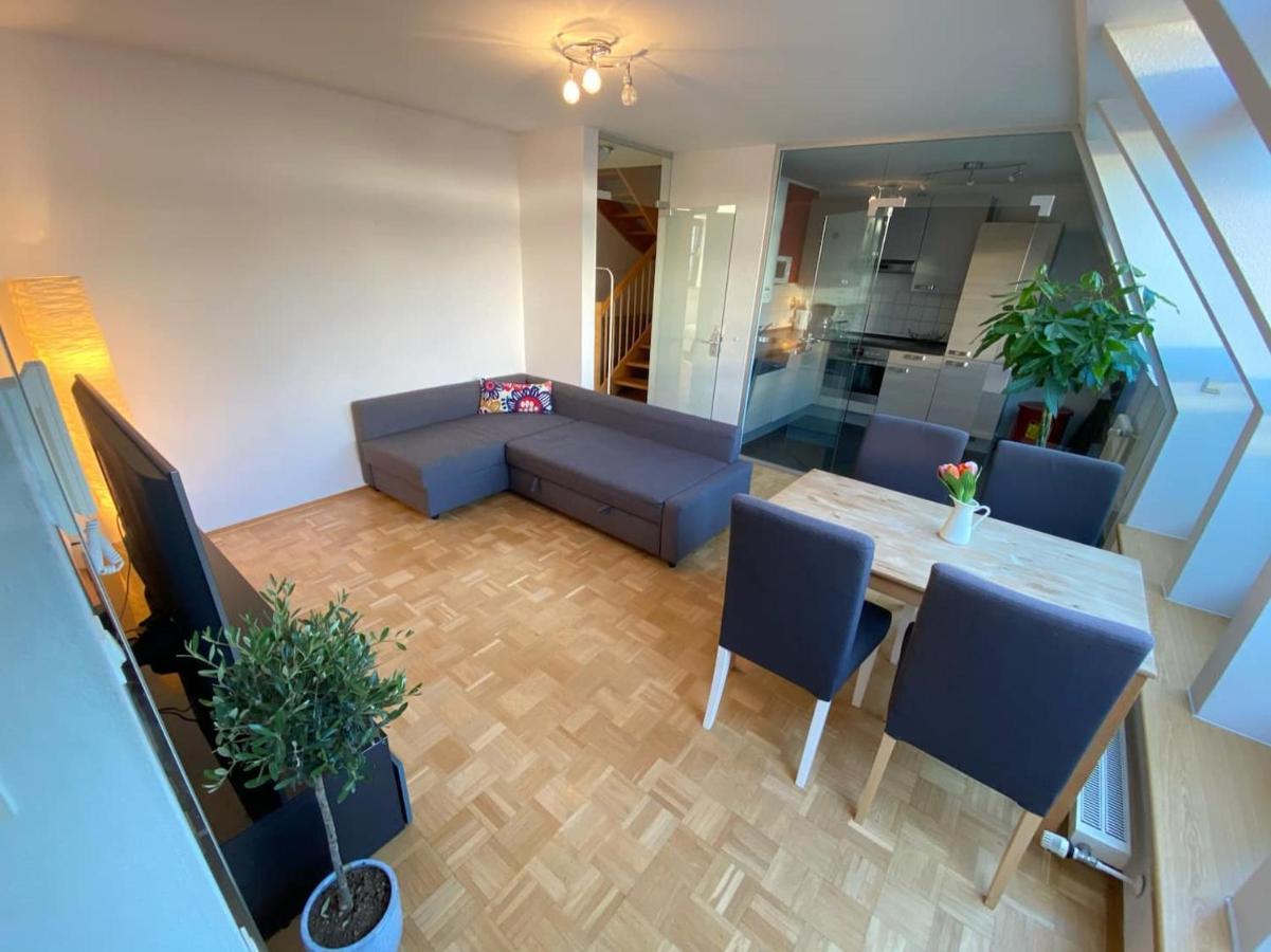 شيمنيتز Loft + Balkon In Historischem Altbau Am Marktplatz المظهر الخارجي الصورة